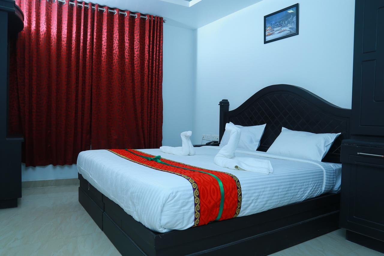 Aarya Bhavan Residency Hotel Malappuram Ngoại thất bức ảnh